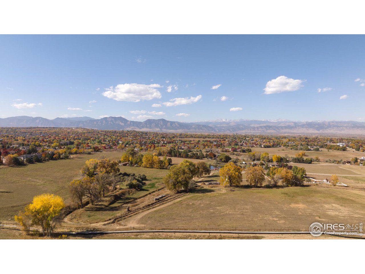 909 Latigo Loop Lafayette, CO 80026 - Photo 14 of 16 a view of a city