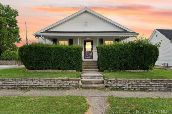 $215,000 | 1516 17th Street, Bedford, IN 47421