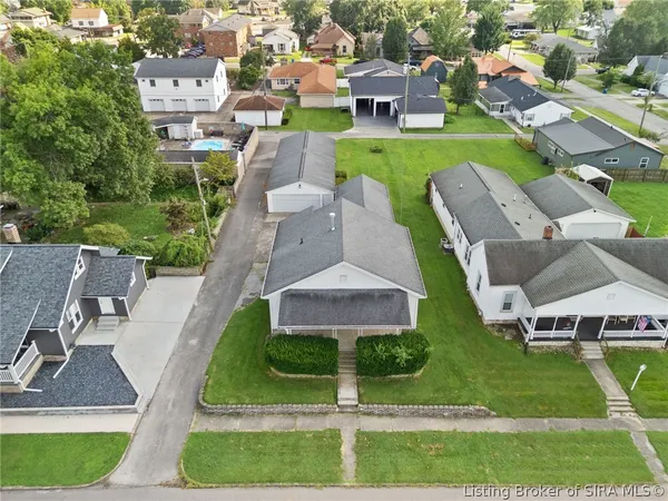 $215,000 | 1516 17th Street, Bedford, IN 47421