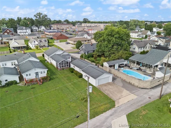 $215,000 | 1516 17th Street, Bedford, IN 47421