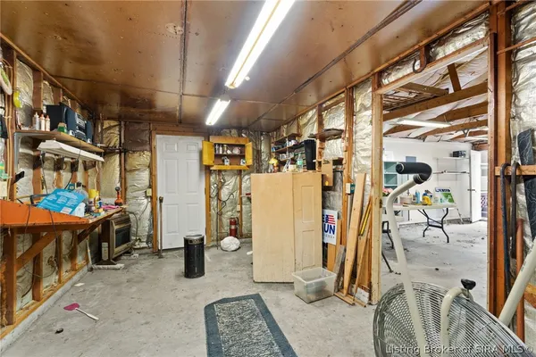 $215,000 | 1516 17th Street, Bedford, IN 47421