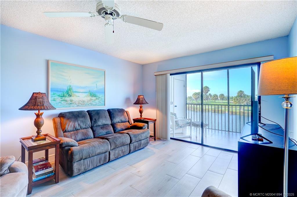 40 Northeast Plantation Road, Unit 209 Jensen Beach, FL 34957 - Photo 9 of 36