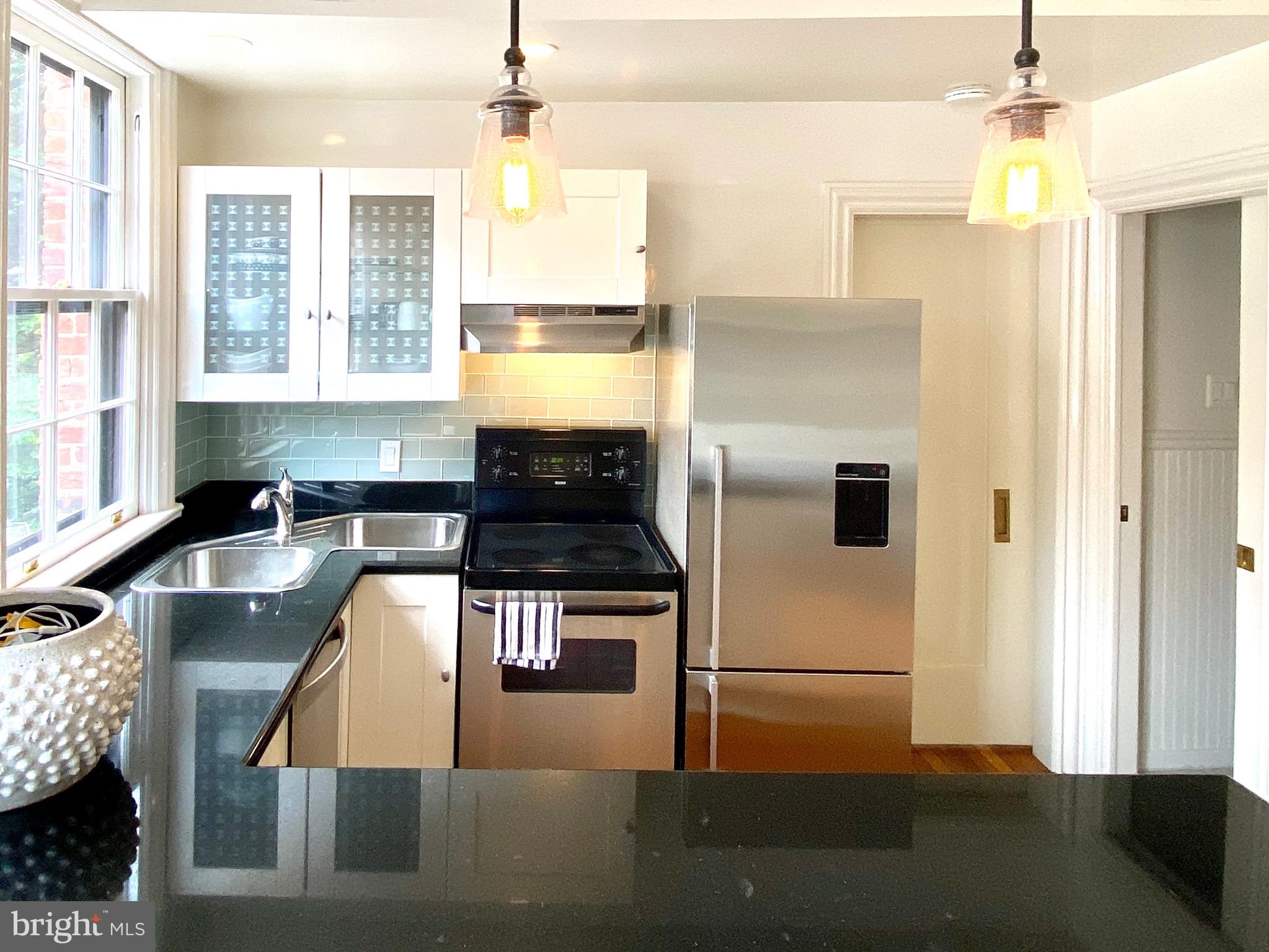 3120 R Street Northwest, Unit 107 Washington, DC 20007 - Photo 8 of 33 Ample counter space