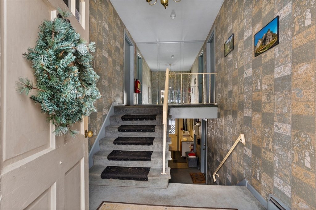 1198 Hill Road Boxborough, MA 01719 - Photo 2 of 40