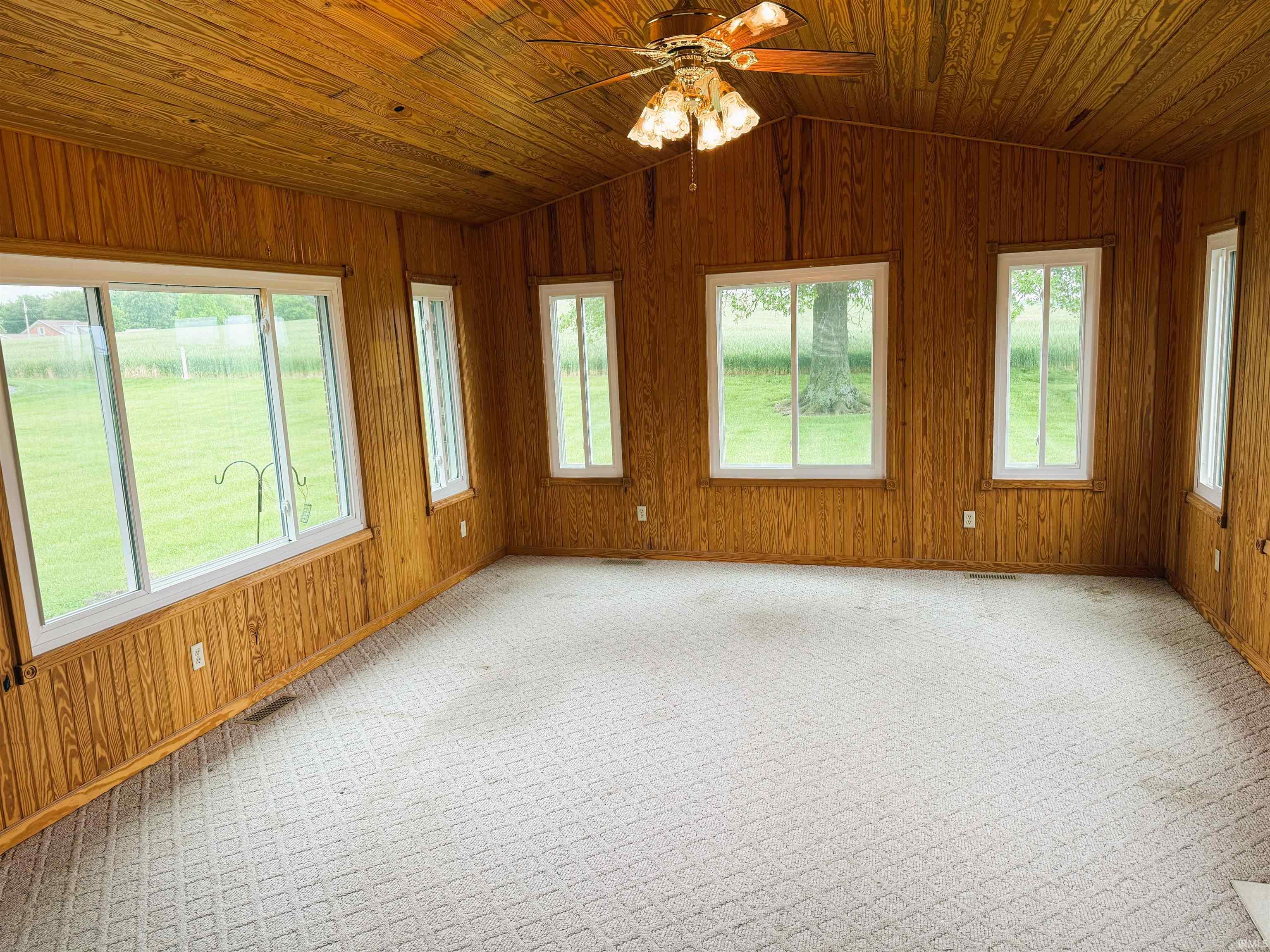 10456 South 290th Road West Fort Branch, IN 47648 - Photo 17 of 36