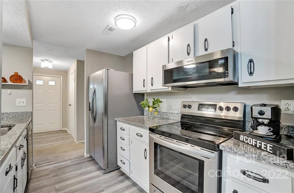 1728 Rice Planters Road Charlotte, NC 28273 - Photo 15 of 40 Gallery Image 15