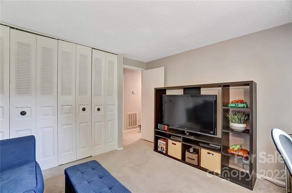 1728 Rice Planters Road Charlotte, NC 28273 - Photo 25 of 40 Gallery Image 25