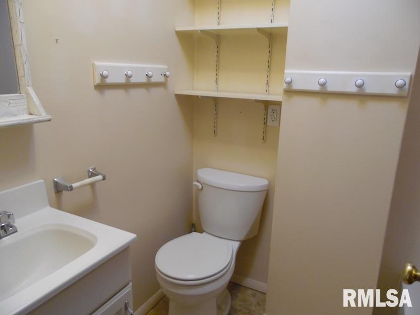907 McMullen Road Bartonville, IL 61607 - Photo 11 of 21 Gallery Image 11