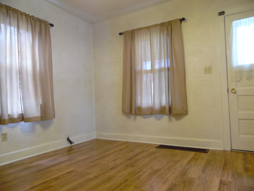 907 McMullen Road Bartonville, IL 61607 - Photo 2 of 21 Gallery Image 2
