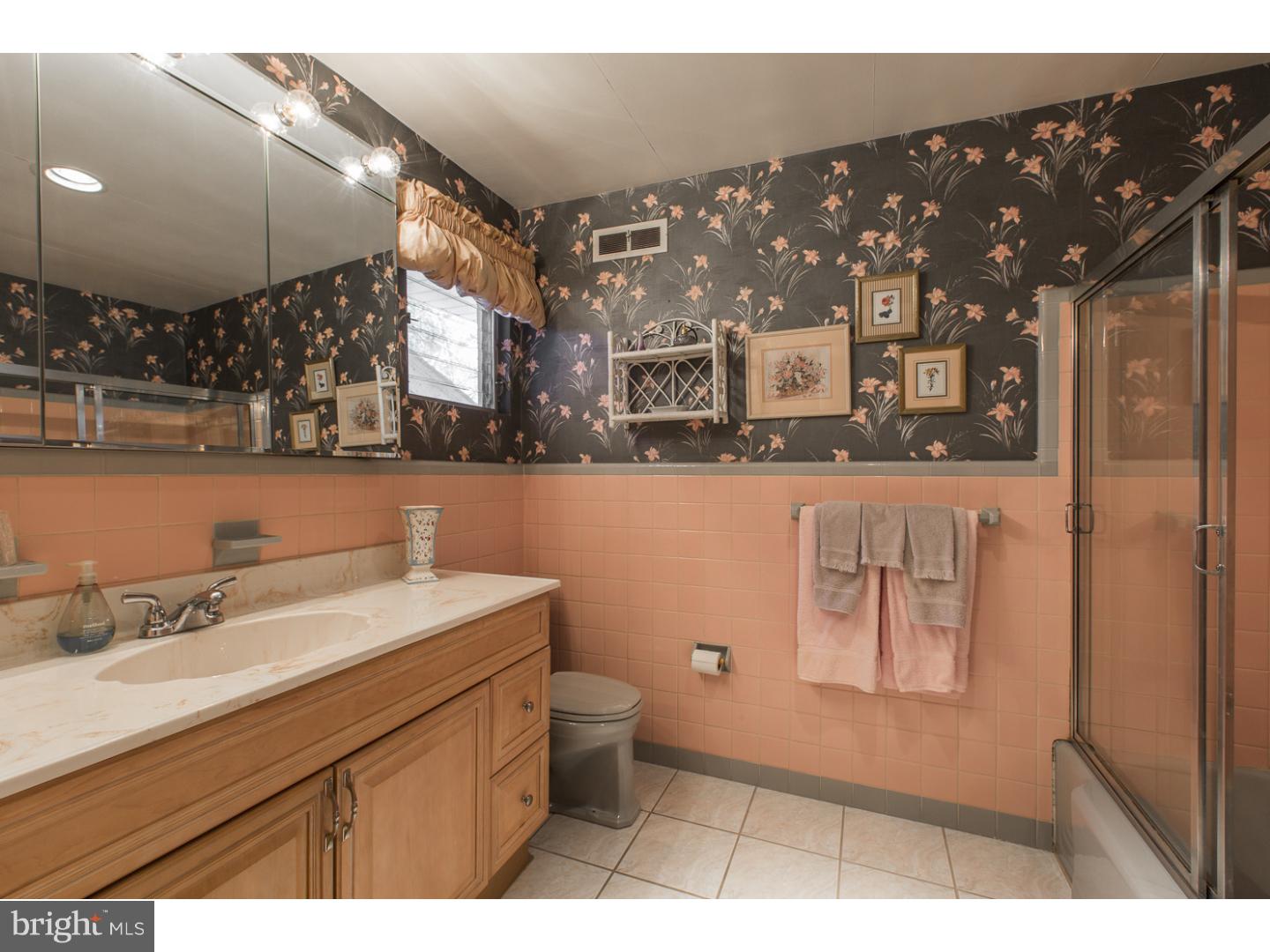 1839 Bertram Road Huntingdon Valley, PA 19006 - Photo 21 of 22