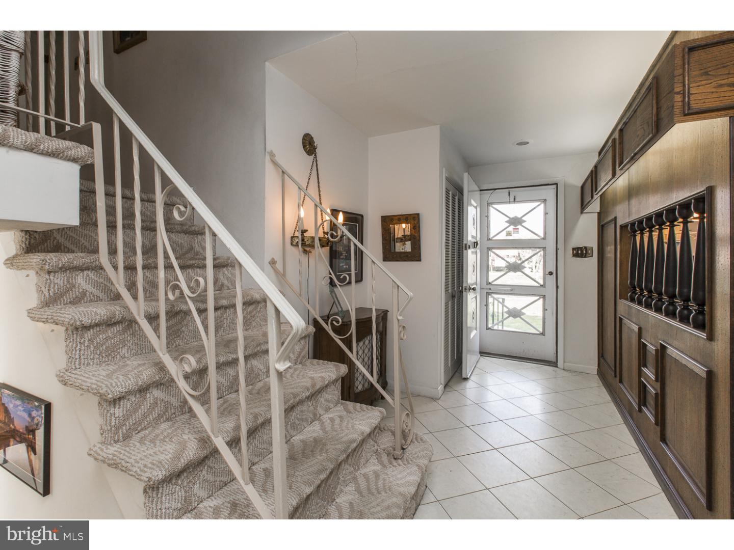 1839 Bertram Road Huntingdon Valley, PA 19006 - Photo 9 of 22