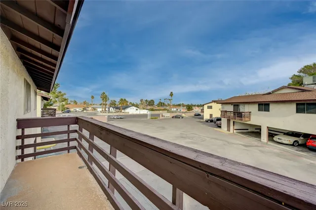 $1,200 | 2365 Canfield Drive, Unit D, Las Vegas, NV 89108