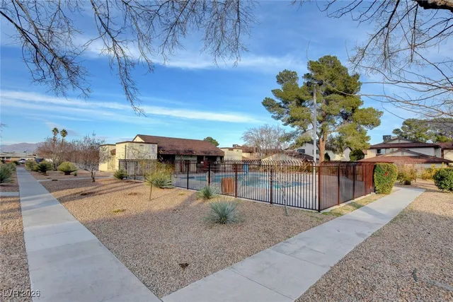 $1,195 | 2365 Canfield Drive, Unit D, Las Vegas, NV 89108