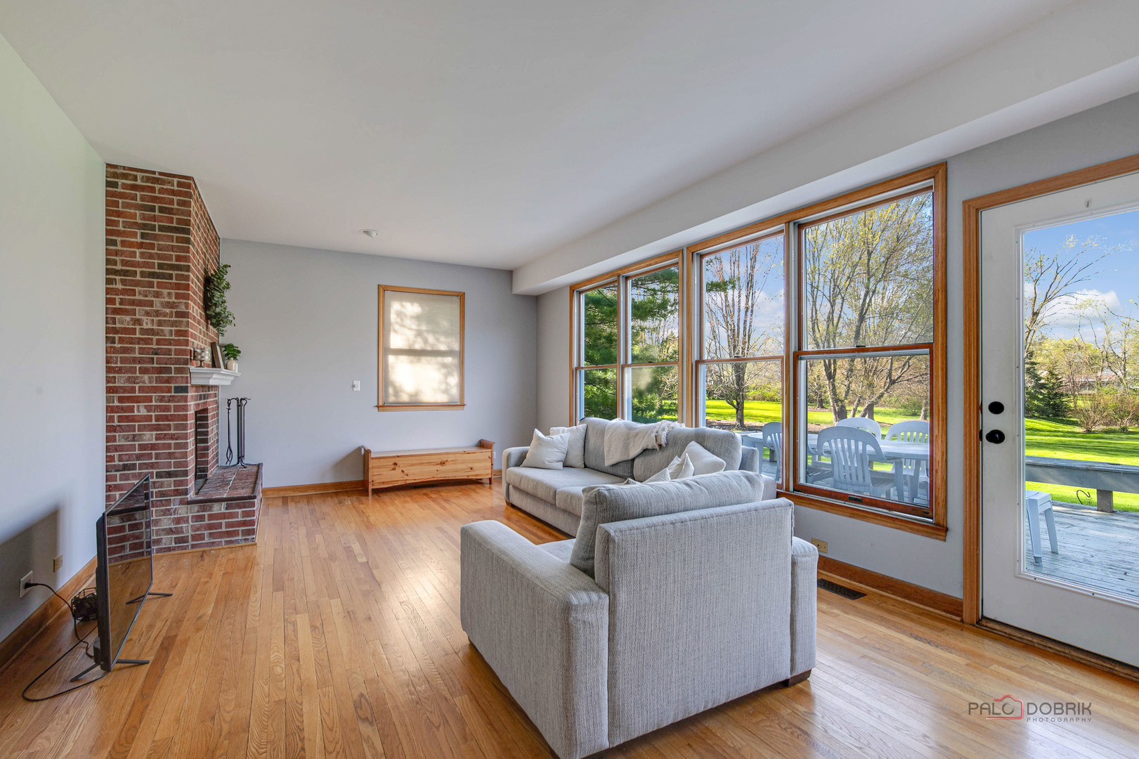 6202 Anvil Road Crystal Lake, IL 60012 - Photo 4 of 28 Gallery Image 4