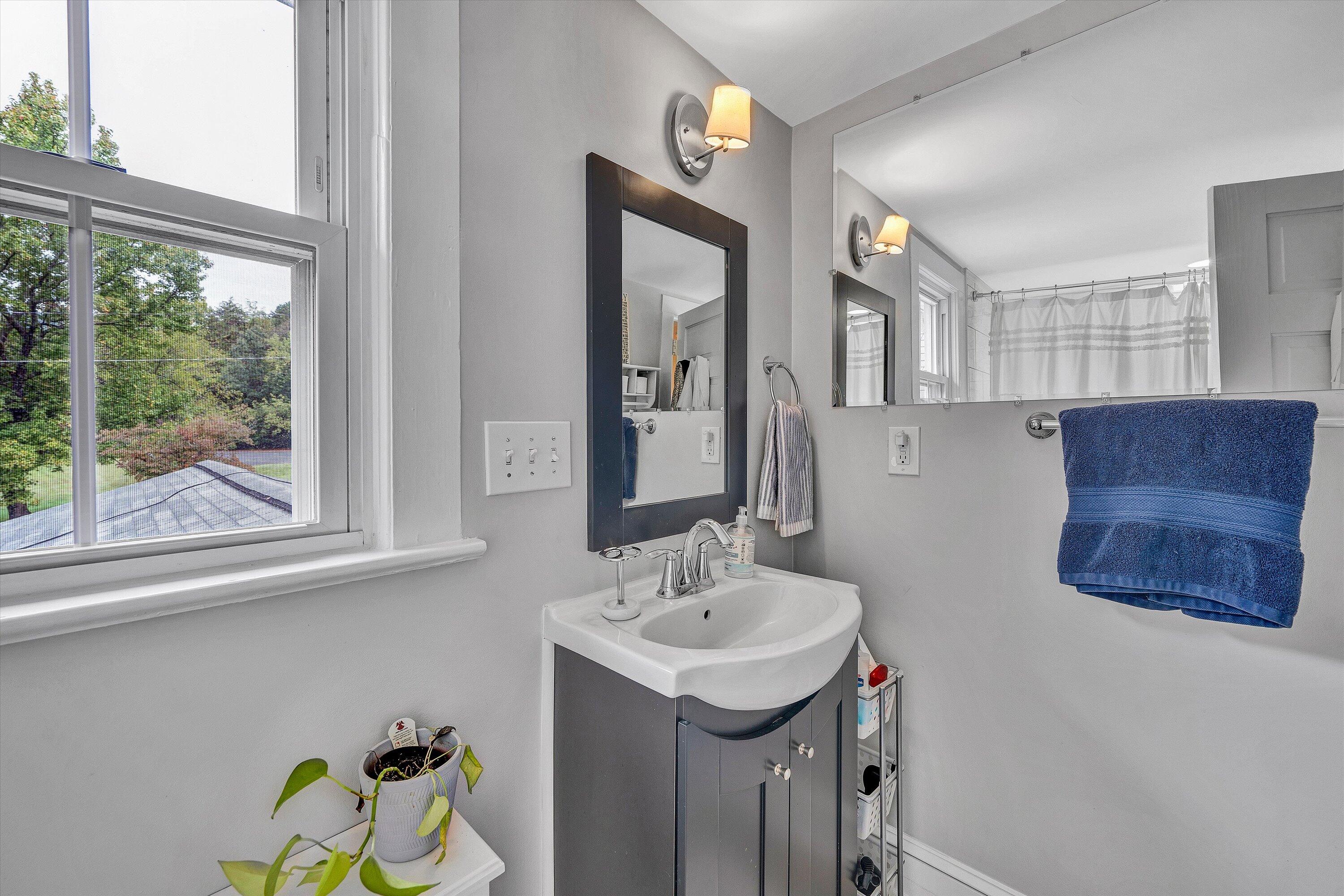 400 Walnut Road Salem, VA 24153 - Photo 43 of 89 46-DSC00106
