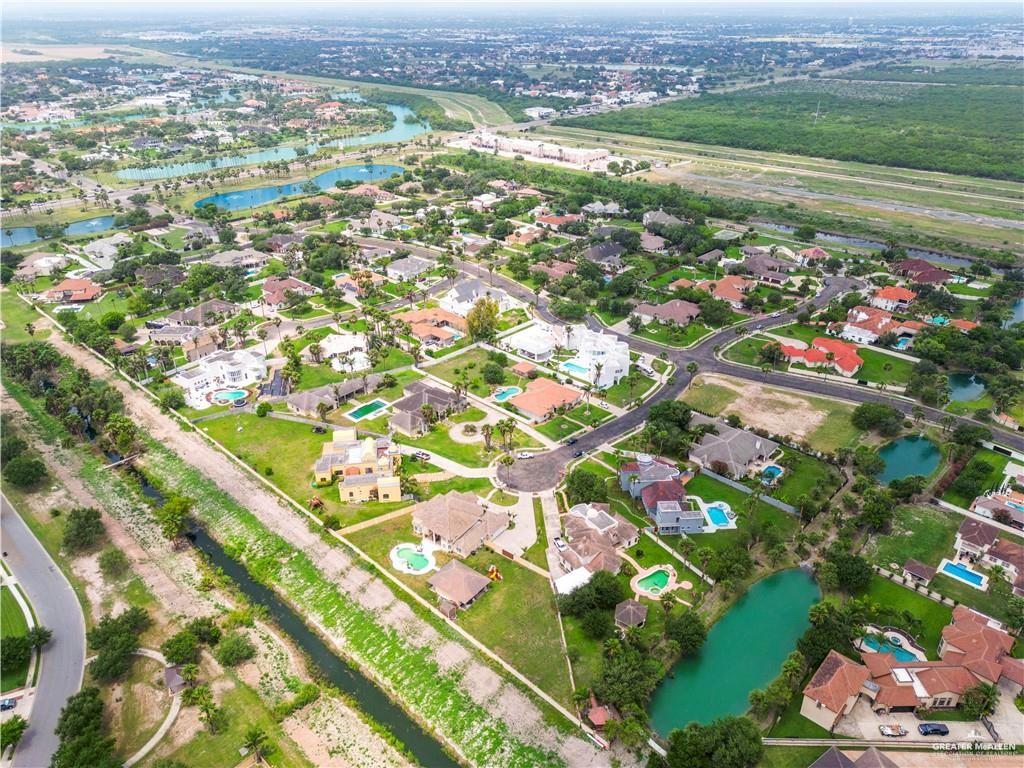 2809 Santa Laura Street Mission, TX 78572 - Photo 34 of 41 view of city and an ocean