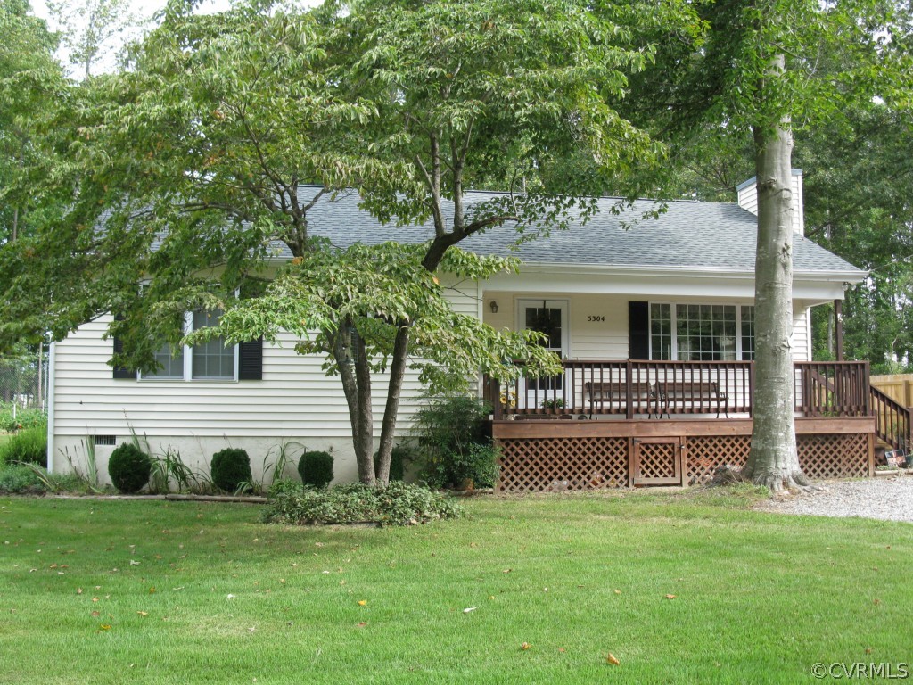 5304 Hemlock Road Quinton, VA 23141 - Photo 1 of 14 Gallery Image 1