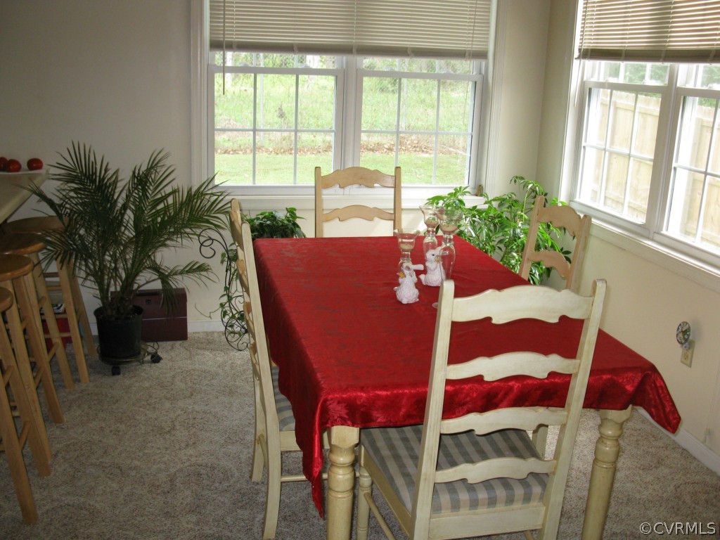 5304 Hemlock Road Quinton, VA 23141 - Photo 7 of 14 Gallery Image 7