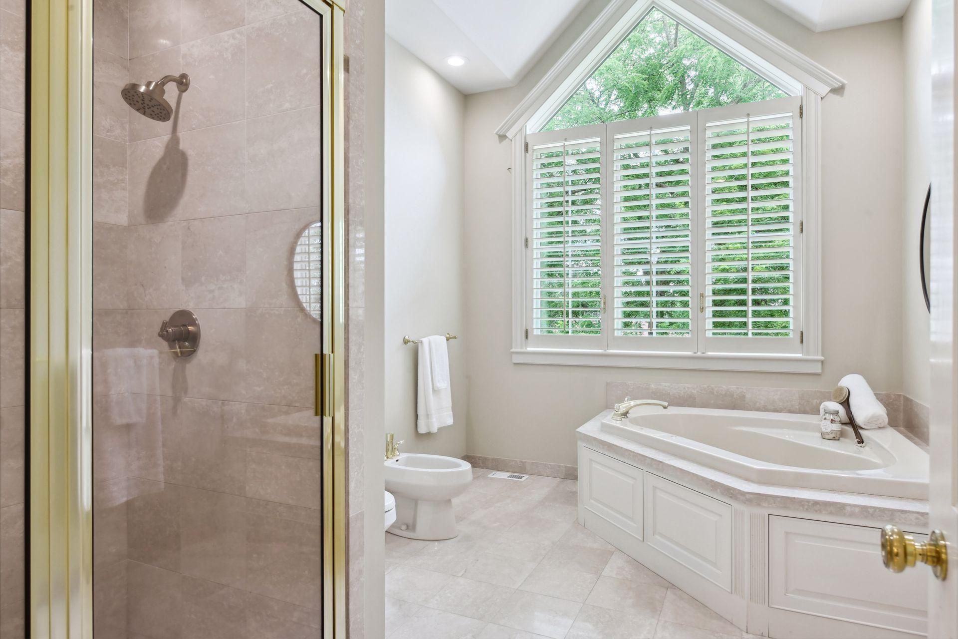 7021 Antrim Road Edina, MN 55439 - Photo 37 of 84