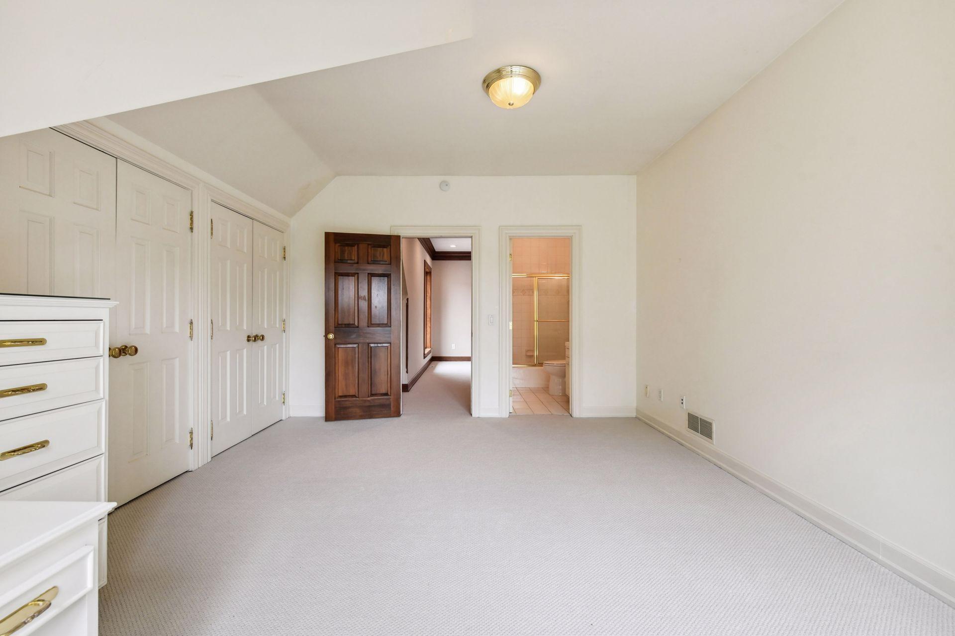 7021 Antrim Road Edina, MN 55439 - Photo 52 of 84