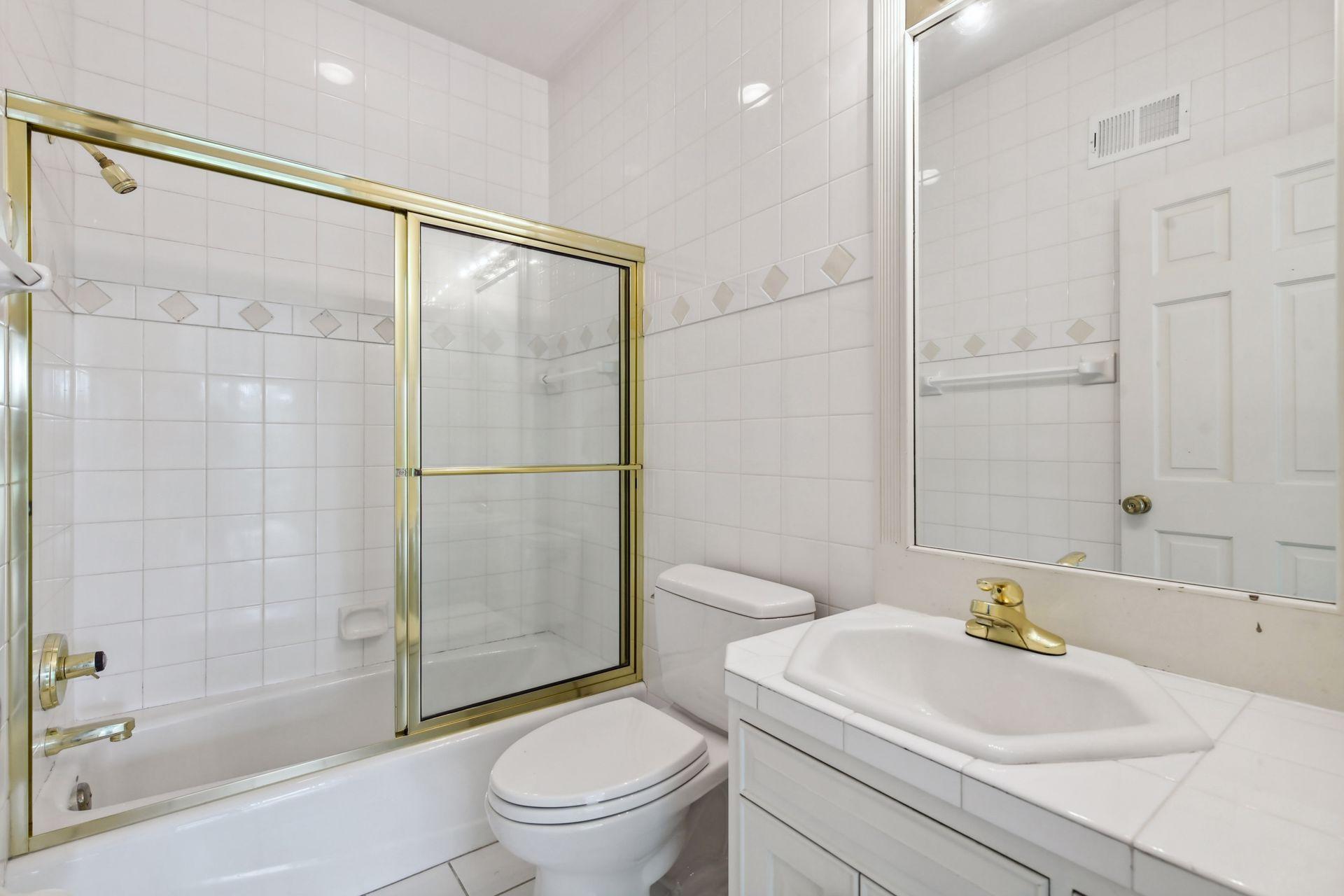 7021 Antrim Road Edina, MN 55439 - Photo 53 of 84