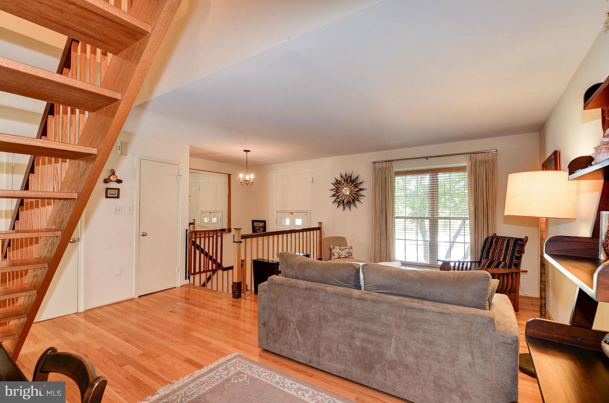1946 Flowering Tree Terrace Silver Spring, MD 20902 - Photo 5 of 30 Living Room