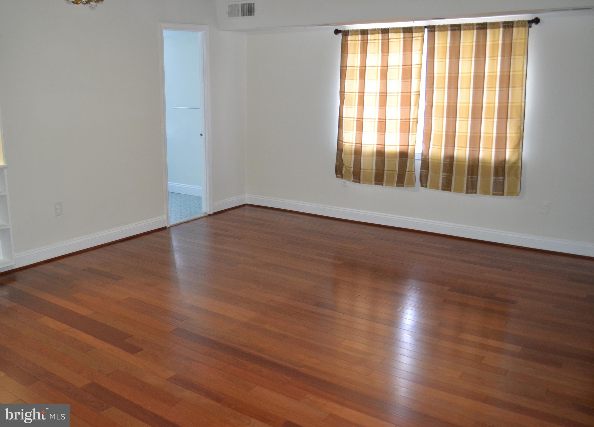 7519 Riverdale Road, Unit 1950 New Carrollton, MD 20784 - Photo 4 of 10