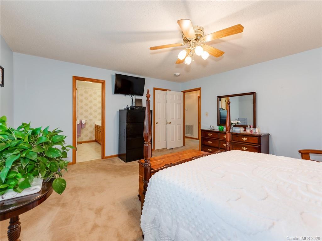 11840 Sugar Hill Road Davidson, NC 28036 - Photo 16 of 25 Gallery Image 16