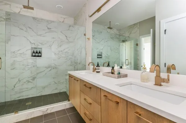 $6,500 | 699 Vidalia Lane, Atlanta, GA 30318
