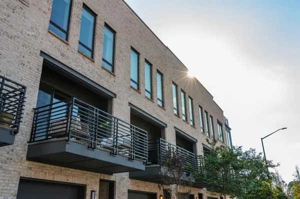 $6,500 | 699 Vidalia Lane, Atlanta, GA 30318