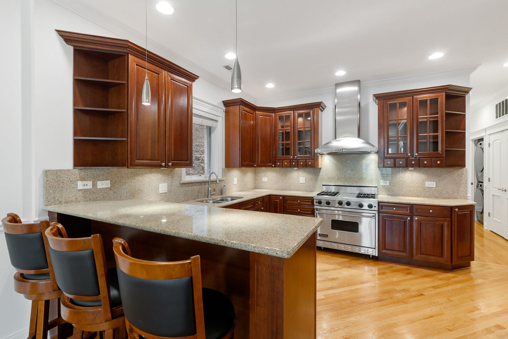 3535 North Reta Avenue, Unit 3 Chicago, IL 60657 - Photo 6 of 22