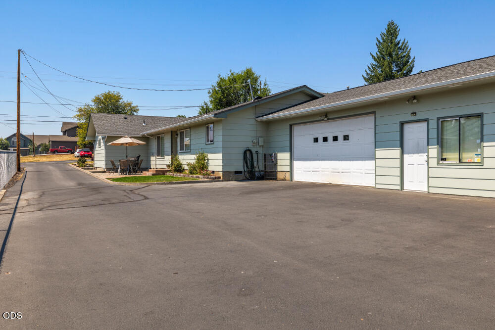 1457 Homedale Road Klamath Falls, OR 97603 - Photo 13 of 37 Gallery Image 13
