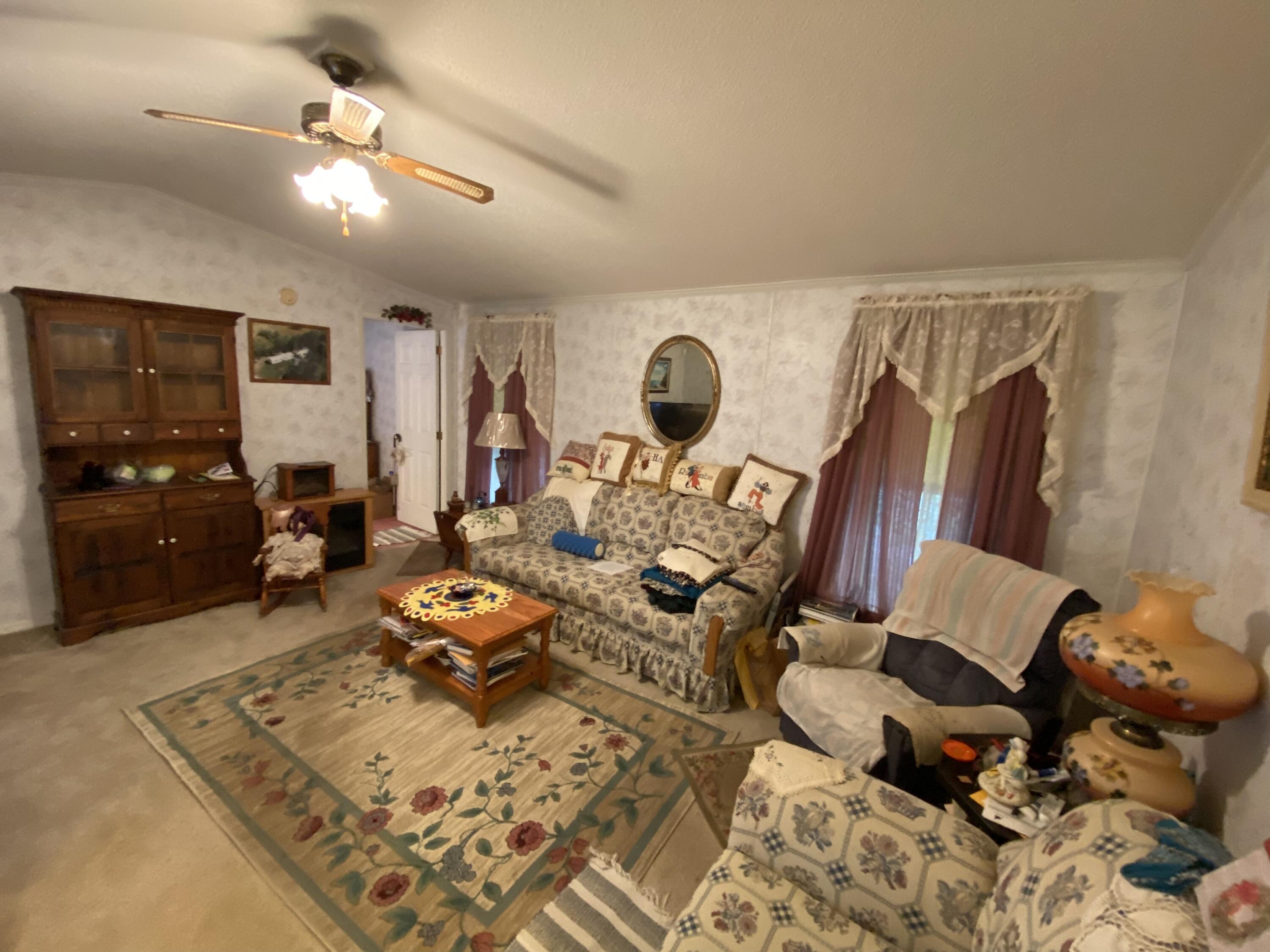 33 East Benton Road Benton, ME 04901 - Photo 15 of 19 15 Living Room