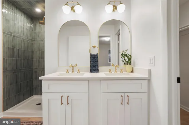 $659,000 | 717 West Locust Street, Woodstock, VA 22664