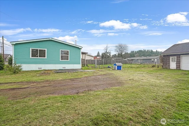 $230,000 | 319 West 4th Avenue, Pe Ell, WA 98572