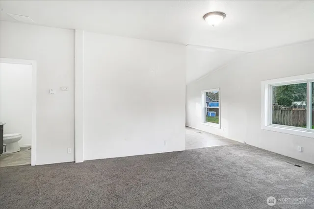 $230,000 | 319 West 4th Avenue, Pe Ell, WA 98572