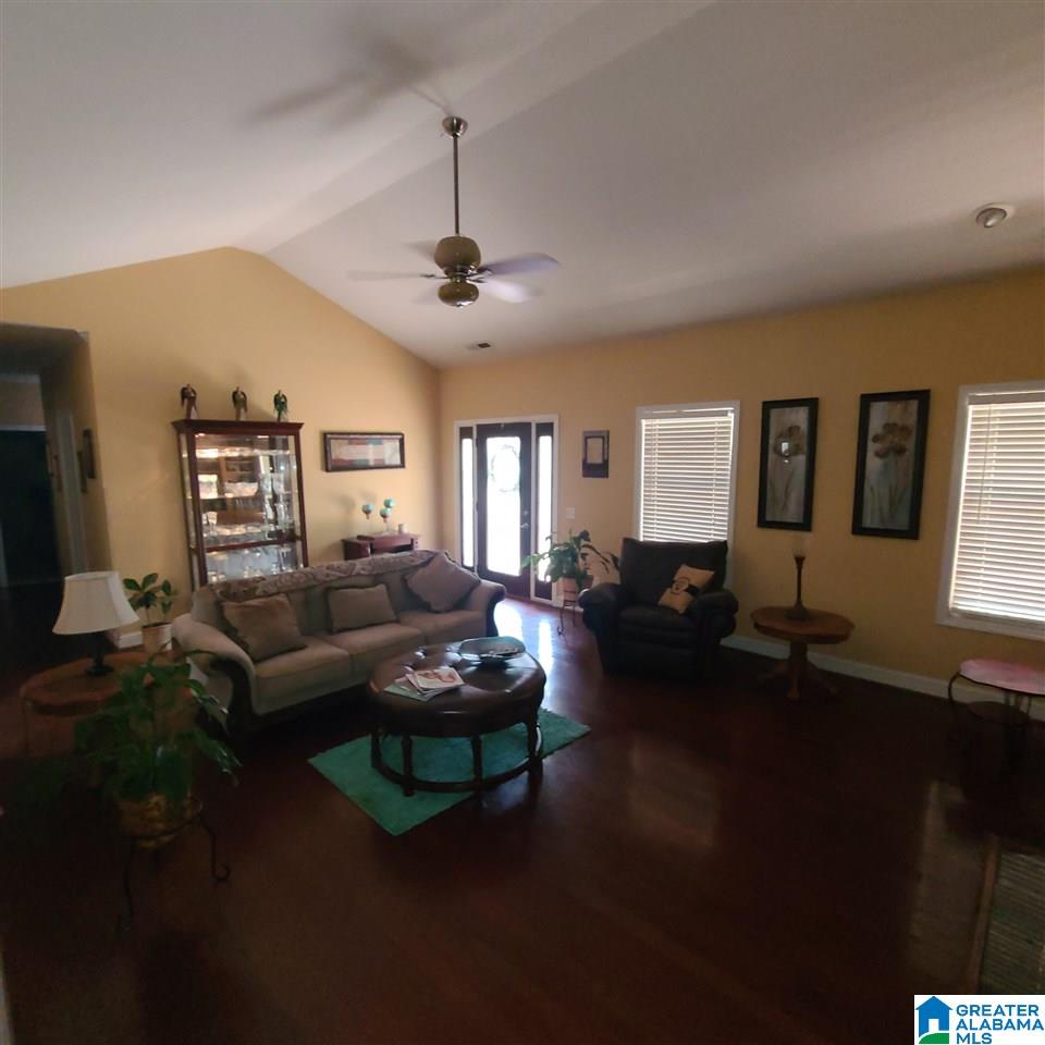 35 Crestwood Way Ragland, AL 35131 - Photo 8 of 47