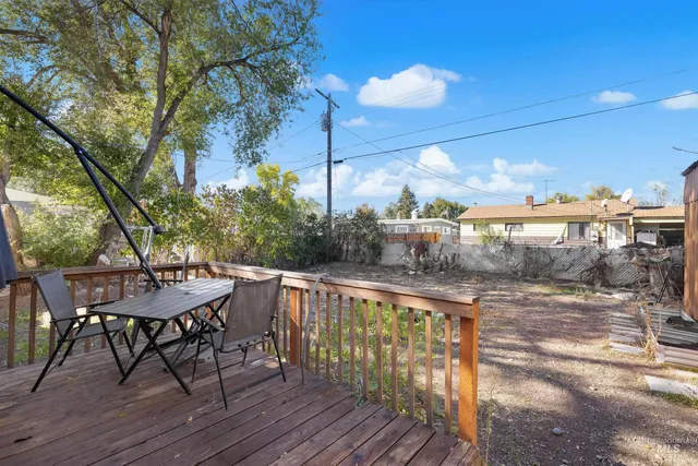 $295,000 | 313 Baker Drive, Mountain Home, ID 83647