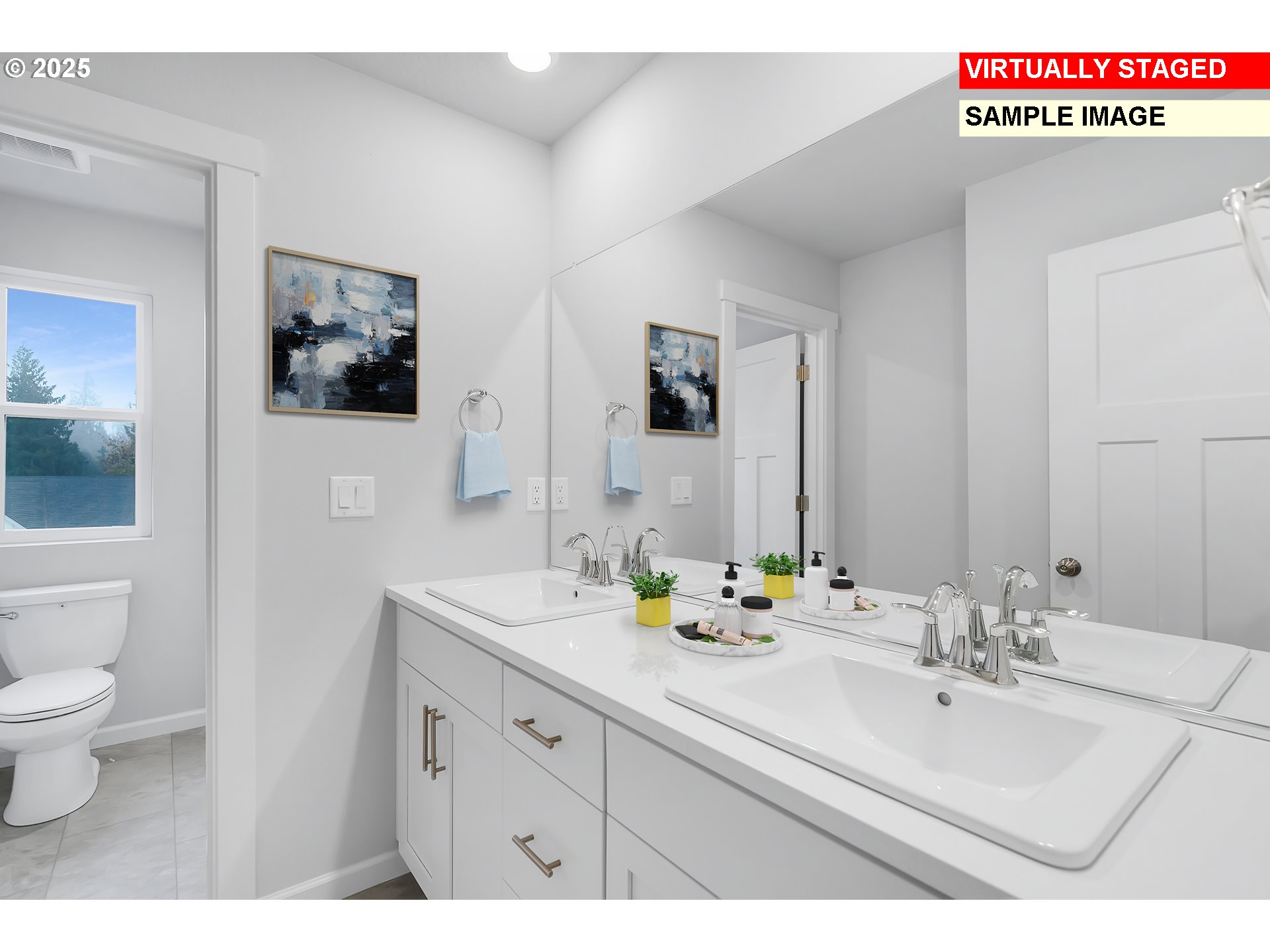 5612 North 88th Avenue Camas, WA 98607 - Photo 21 of 25 a bathroom with a sink and a mirror