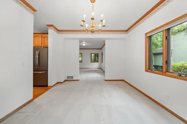 $579,000 | 553 Forest Glen Drive, Fontana, WI 53125