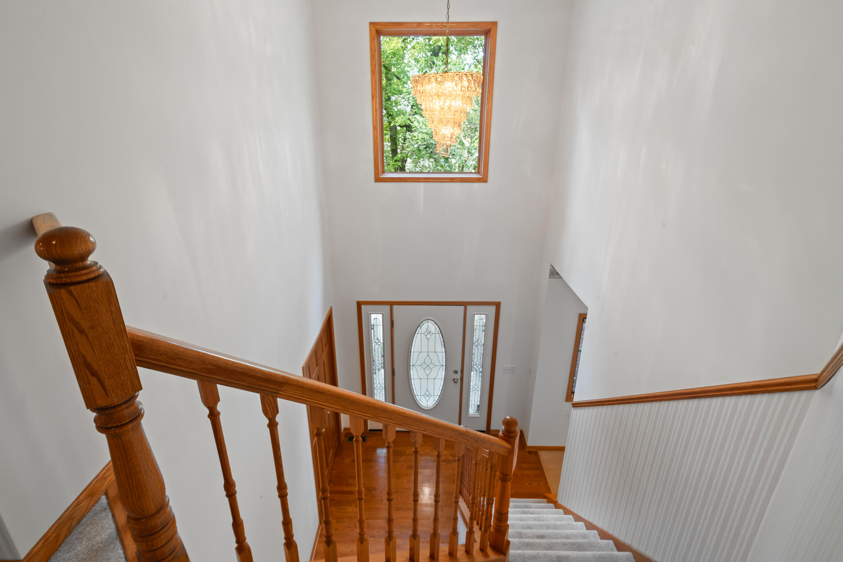 553 Forest Glen Drive Fontana, WI 53125 - Photo 33 of 71 Foyer