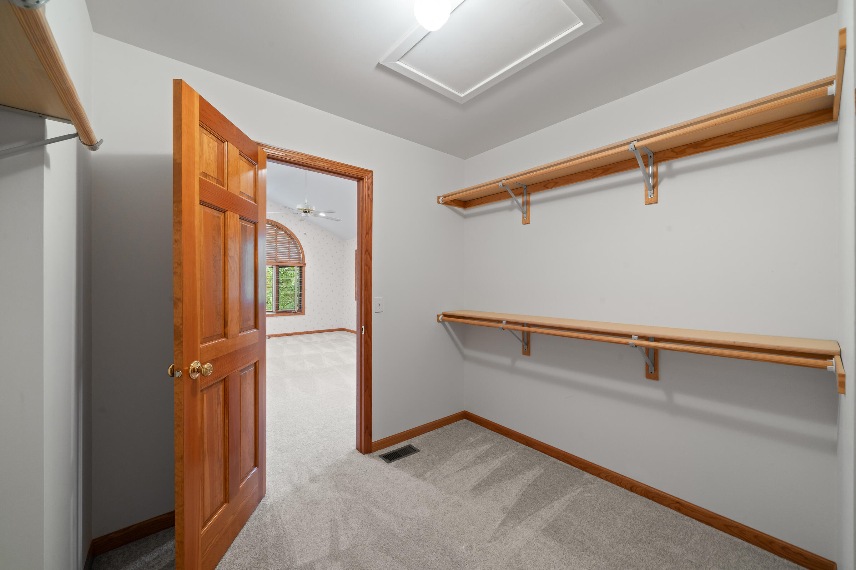 553 Forest Glen Drive Fontana, WI 53125 - Photo 39 of 71 Master Bedroom