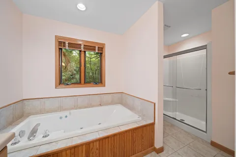 $579,000 | 553 Forest Glen Drive, Fontana, WI 53125