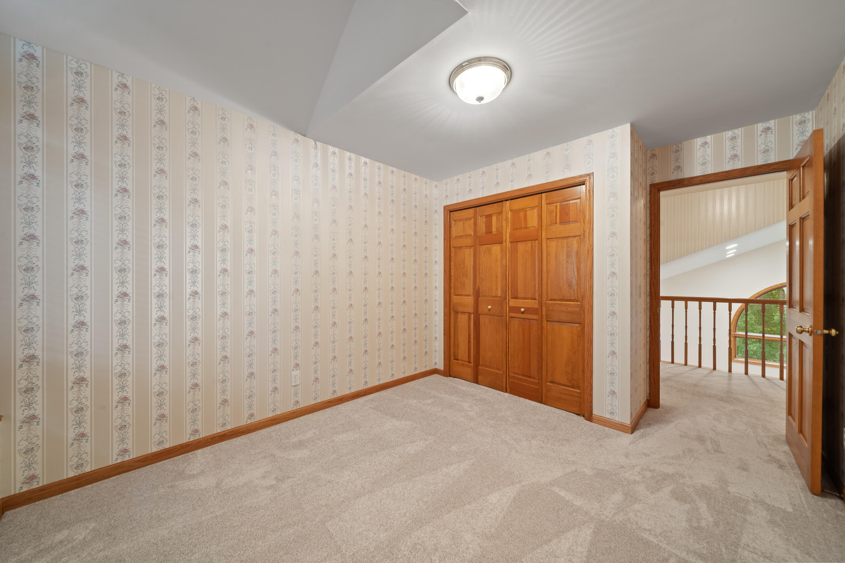 553 Forest Glen Drive Fontana, WI 53125 - Photo 49 of 71 Bedroom 3