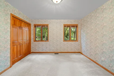 $579,000 | 553 Forest Glen Drive, Fontana, WI 53125