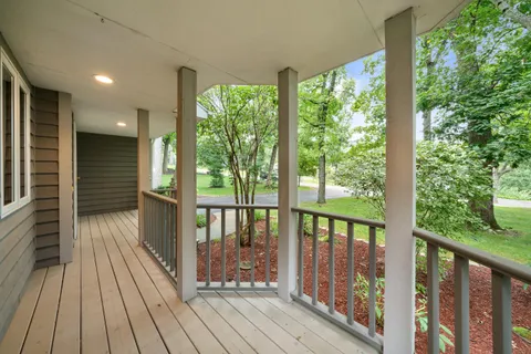 $579,000 | 553 Forest Glen Drive, Fontana, WI 53125