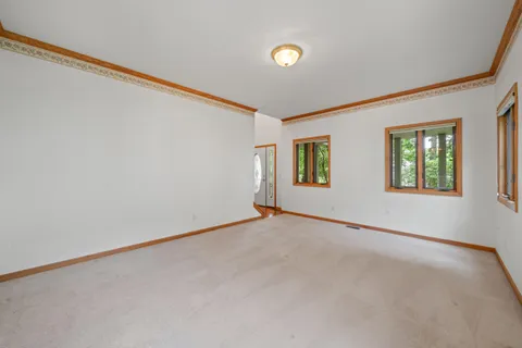 $579,000 | 553 Forest Glen Drive, Fontana, WI 53125