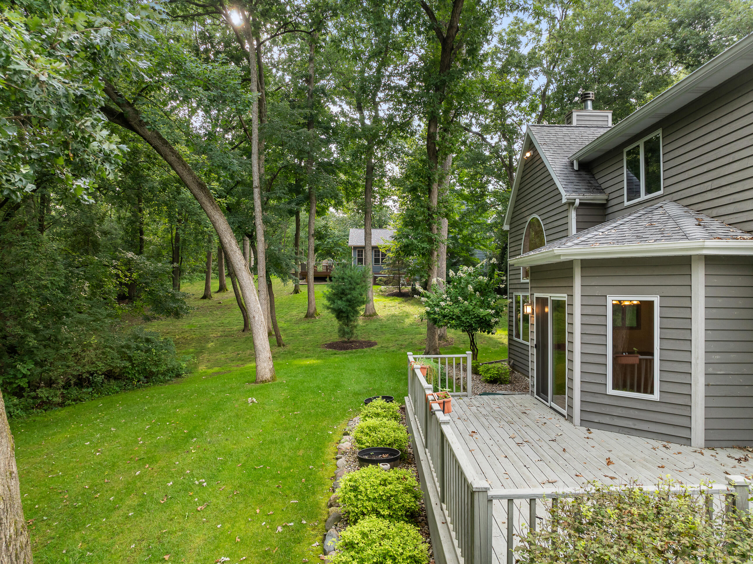 553 Forest Glen Drive Fontana, WI 53125 - Photo 63 of 71 Backyard