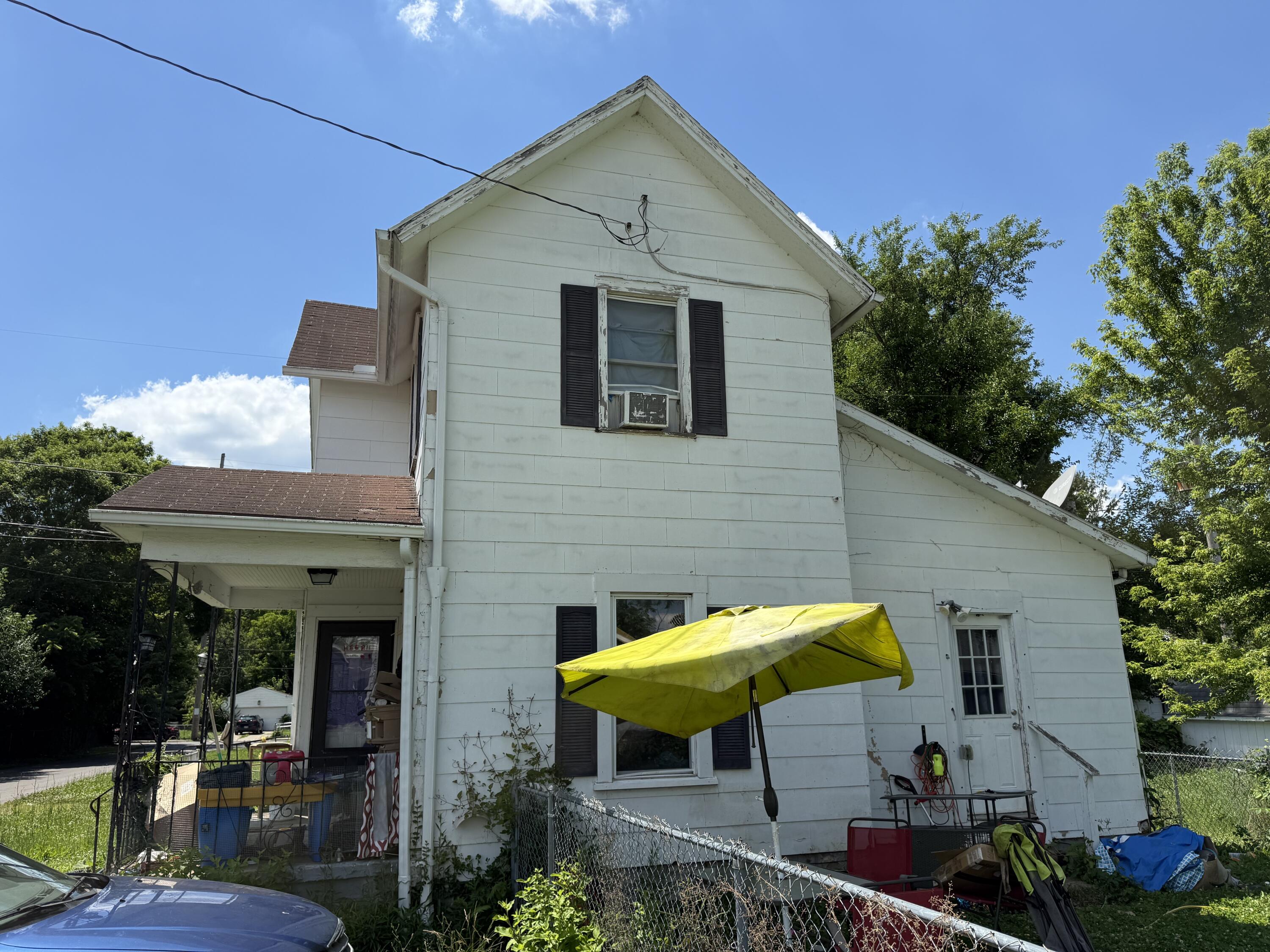 1420 Augusta Street Springfield, OH 45503 - Photo 3 of 4 1420 augusta 4