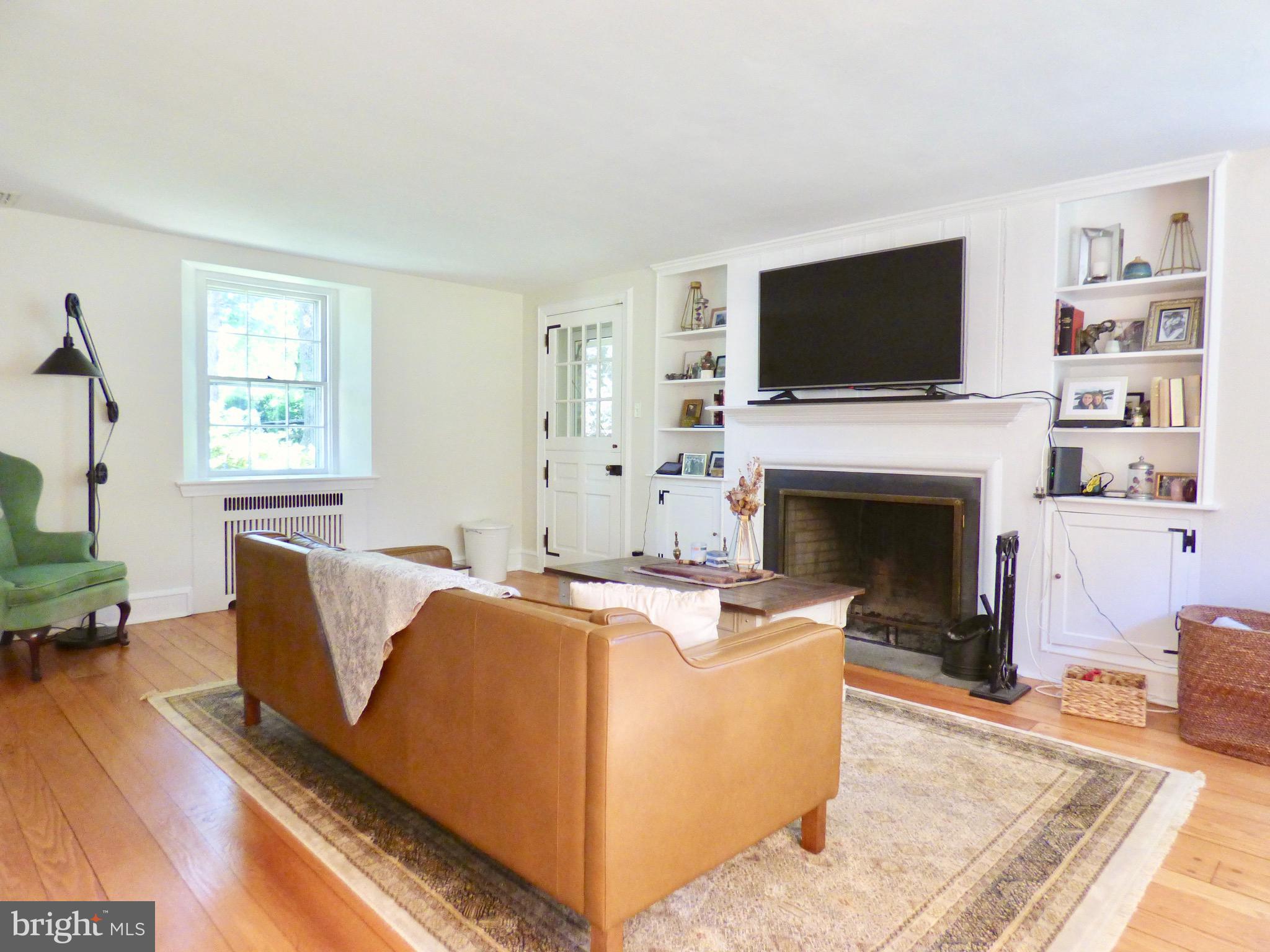 241 East Rose Tree Road Media, PA 19063 - Photo 4 of 38 Living Room 2